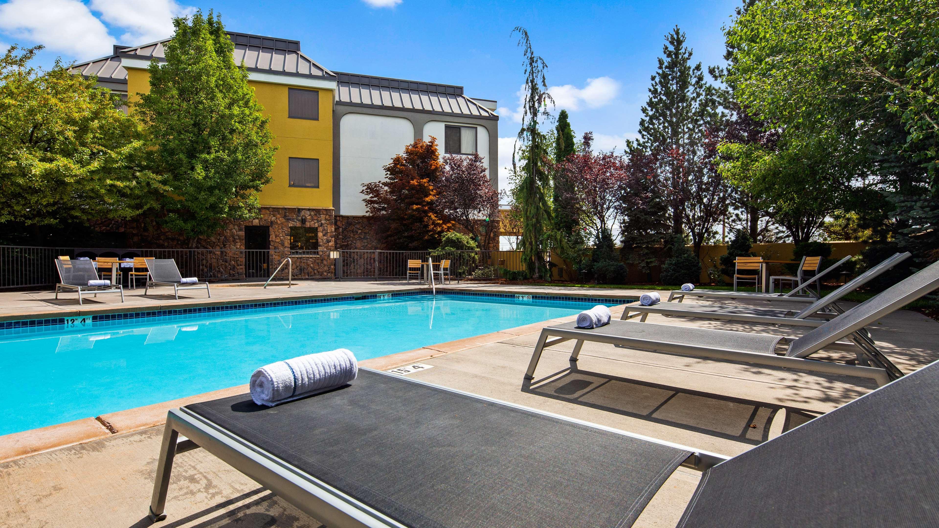 Best Western Plus Olympic Inn Klamath Falls Eksteriør bilde